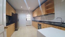 Leonie Condotel (D9), Condominium #587765561